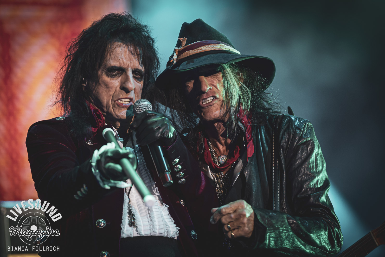 Hollywood & Vamp ist Teil immersives Theater, Teil Rockshow und viele Vampire